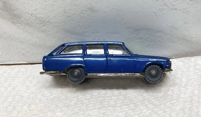 1960's Husky Ford Zephyr 6 Estate Wagon Blue Diecast Car — 第 1/4 张图片