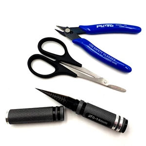 RC Werkzeugbausatz Karosseriebausatz - Snips, Karosserieschere, Shell Reibahle Reparaturset Tamiya - Bild 1 von 3