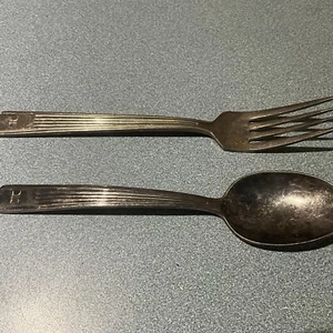 1950'S VINTAGE HILTON HOTEL SILVERPLATED FLATWARE SET FORK & SPOON FREE SH - Picture 1 of 4