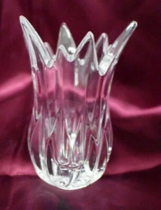 Mikasa Petite Flame Crystal Bud Vase 4 inches Tall - Picture 1 of 4