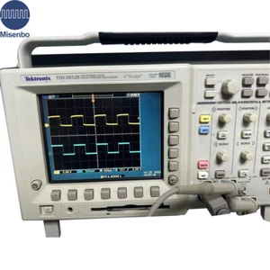 Tektronix TDS3052B 2 CH DPO Oscilloscope 500MHz 5GSa/s - Picture 1 of 6