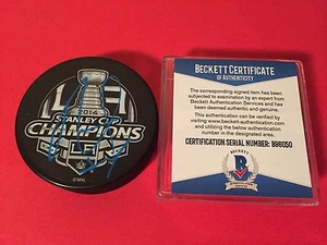 Alec Martinez Kings 2014 Stanley Cup Champions Signed Puck Auto Beckett BAS COA - Picture 1 of 2