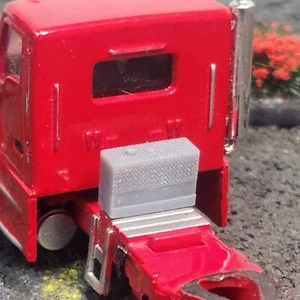 1:87 3D Printed Wet Kit 50 Gallon Hydraulic Tank Diamond Plate Semi Truck - Picture 1 of 2