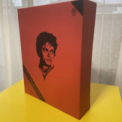 Michael jackson Thriller Version 1/6 Scale Action Figure Hot Toys MIS09 Cover