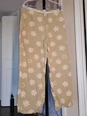 Calça lounge Life is Good verde alcachofra margarida pijama roupa de dormir GG - Imagem 1 de 4