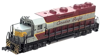 N ATLAS 4646 EMD GP35 Canadian Pacific Loco #5019 (Tested) knuckle cplrs NIB - Image 1 of 4