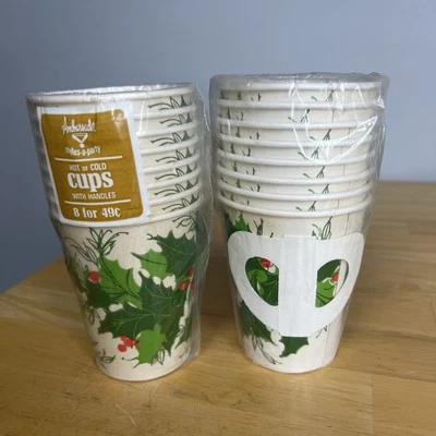 Lote De Colección De 16 Tazas De Papel Frías Calientes De Bayas De Acebo Navidad 9oz Embajador De EE. UU. Ver Foto 1 de 4