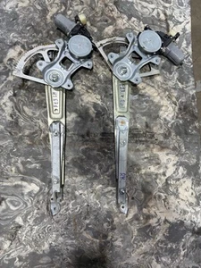 2013-2019 Subaru BRZ FRS Window Regulator Motor Right RH Left LH OEM BRZ 13-19 - Picture 1 of 3
