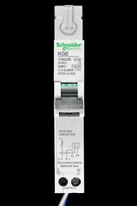 Schneider 16 AMP CURVE C 10kA 30mA RCBO TYP AC KQE 116C03 - Bild 1 von 6