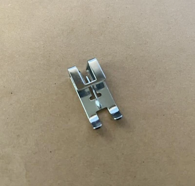 Husqvarna Viking Puntada Marcador Especial Máquina de Coser Pie Parte # 41 13 931-01 Foto 1 de 3