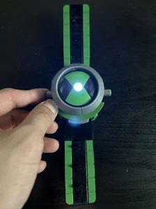 Ben 10 Alien Force Omnitrix Watch Projector Cartoon Network Bandai 2008 Toy - Picture 1 of 4