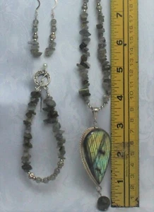 Handmade Labradorite Necklace, Bracelet, Earrings with Large Pendant - Picture 1 of 4