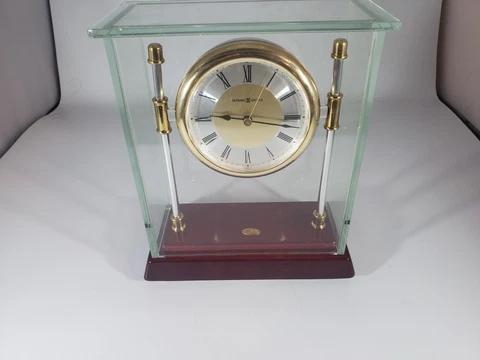 Howard miller mantel clock Cover