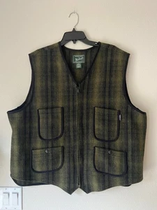 Woolrich Men's GREEN/BLACK Plaid Full Zip Wool Vest Classic 4-Pocket 2XL - Picture 1 of 3