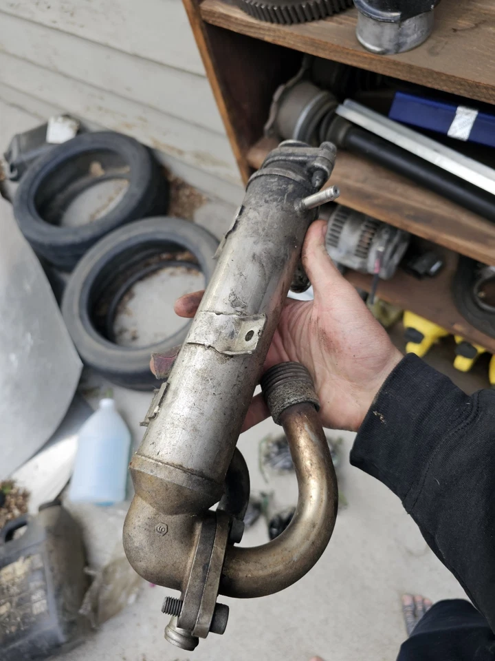 OEM Volkswagen Mk4 Jetta Golf Beetle 1.9 Tdi Egr enfriador 038131513AE Foto 1 de 1