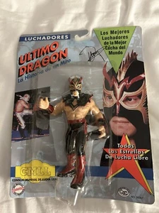 Signed CMLL Luchadores Ultimo Dragon Figure WWE Wrestling Unopened JSA WCW - Picture 1 of 7