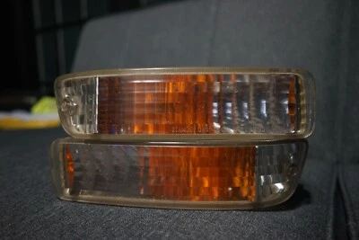 USADO - BUEN ESTADO OEM 92-93 acura integra intermitente par, izquierda y derecha Foto 1 de 4