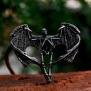Stainless Steel Skull Wings Pendant Heart Shape Skeleton Necklace Devil Death - Picture 1 of 7