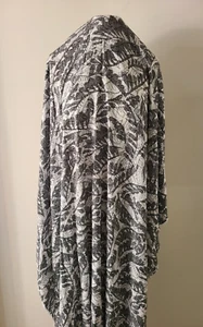 2,7 Yards Rayon Gaze Knirschen Stoff Elfenbein schwarz Skizzendruck in Losen verkauft, A2-8 - Bild 1 von 6