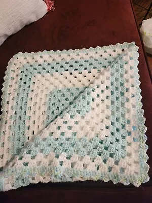 NEW Handmade by mom Crochet Baby Boy Blanket Afghan With Shell Border White Blue - Image 1 of 4