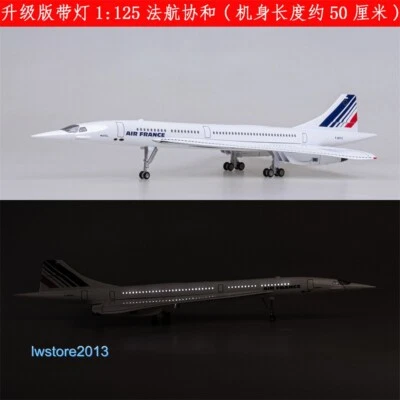 1:125 Air France Airways Airlines Passenger Airplane Aircraft Model with Lights - Image 1 of 4