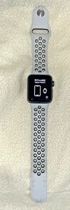 Apple Watch Series 3 38 mm Gris espacial Estuche de aluminio Nike Correa deportiva A1858 - Imagen 1 de 6