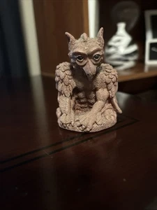 Griffin Figure Protector Guardian Vintage Mythical Creature Statue G30 - Picture 1 of 7