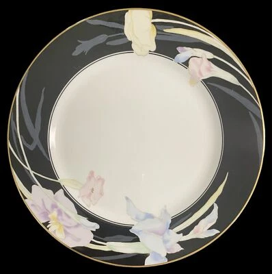 Hermoso Juego de 4 Platos de Ensalada Mikasa L9050 Carisma Negro Foto 1 de 3