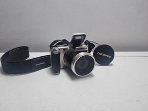 Olympus SP-800UZ 14.0MP Digital Camera 2GB- Silver; 30x Optical Zoom ( C1) - Picture 1 of 24