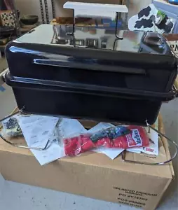 Nos Marlboro Weber Go-Anywhere 90er Gasgrill BBQ Tischplatte schwarz Holzgriffe - Bild 1 von 24