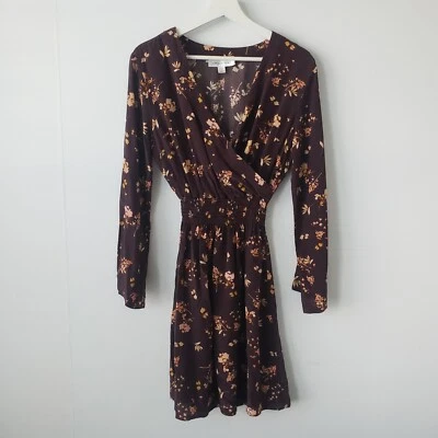 Vestido para mujer Amour Vert talla XS 100 % seda floral envolvente flor cintura ajustada Foto 1 de 4