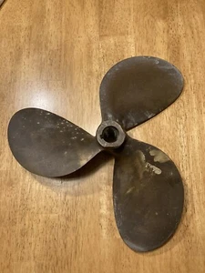 Vintage Boat 3 Blade Brass Propeller stamped 7932 , 19-3-40 - Picture 1 of 10
