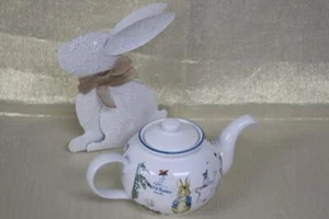 TETERA DE PORCELANA BEATRIX POTTER PETER CONEJO PASTER CON TAPA - NUEVA - Imagen 1 de 1