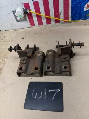 1981 86 87 DODGE D350 W350 W300 REAR LEAF SPRING MOUNT PLATES DANA 70 HOME MADE? - Image 1 of 4
