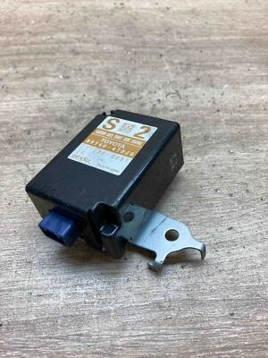 89740 47020 271300 0081 Toyota Prius Smart Key Module Control Unit Denso - Image 1 of 4