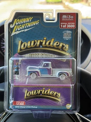 🔥Chase🔥 Johnny Lightning Lowriders 1950 Chevy 3100 Pickup “NO MINT” - Image 1 of 4