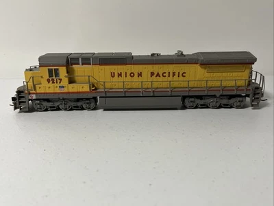 Bachmann Spectrum 85004 - GE Dash 8 40C Diesel Locomotive - Union Pacific #9217 - Image 1 of 4