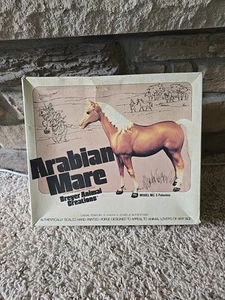 Vintage Breyer Arabian mare #5 Palomino With Box - Picture 1 of 13