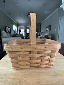 Longaberger 1992 Spring Basket with Plastic Protector - Picture 1 of 8