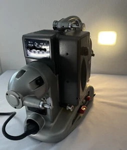 Bolex Paillard M8 Film Projector 8mm Swiss - Picture 1 of 8