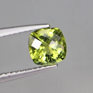 0.95 Cts UNCOOKED Rare Natural Elbaite Tourmaline Green Color Loose Gemstone - Picture 1 of 8