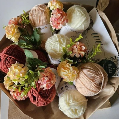 WOLI-VERSAND woli-Blumenstrauß Geschenkidee Handarbeit Stricken Häkeln Muttertag Geburtstag