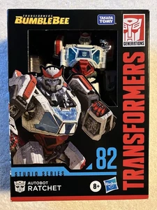 Transformers Bumblebee Movie Studio Series Deluxe Class 82 Ratchet Damaged Box - Picture 1 of 15