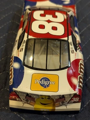 Action NASCAR M&M Racing Team Elliott Sadler 2004 Taurus 1:24 edición blanca Foto 1 de 4