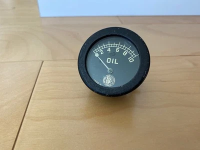 Vintage 1913 - 1926 National Gauge & EQPT Co La Crosse Oil Gauge 1339-G Untested - Image 1 of 4