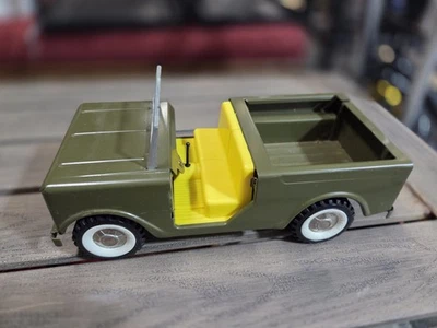NICE Vintage 1960's STRUCTO International Scout Army Cub Pressed Steel Toy - Image 1 of 4