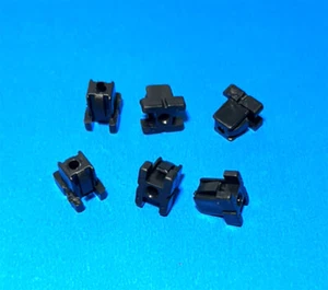 6x Grille Grommet Clip For Toyota 4Runner Corolla Pickup Starlet Tercel Cressida - Picture 1 of 2