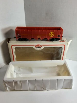 Model Power 8050 - HO - Santa Fe Hopper Car  ATSF 99246 - IOB - Image 1 of 4