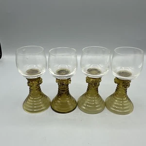 Juego de 4 vasos cordiales de licor romero alemán vintage verde colmena vástago acanalado - Imagen 1 de 10