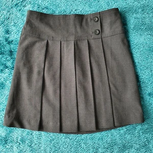 Debenhams Girls Grey Pleated Front Elastic Waist School Skirt Age 7 Years - Picture 1 of 11